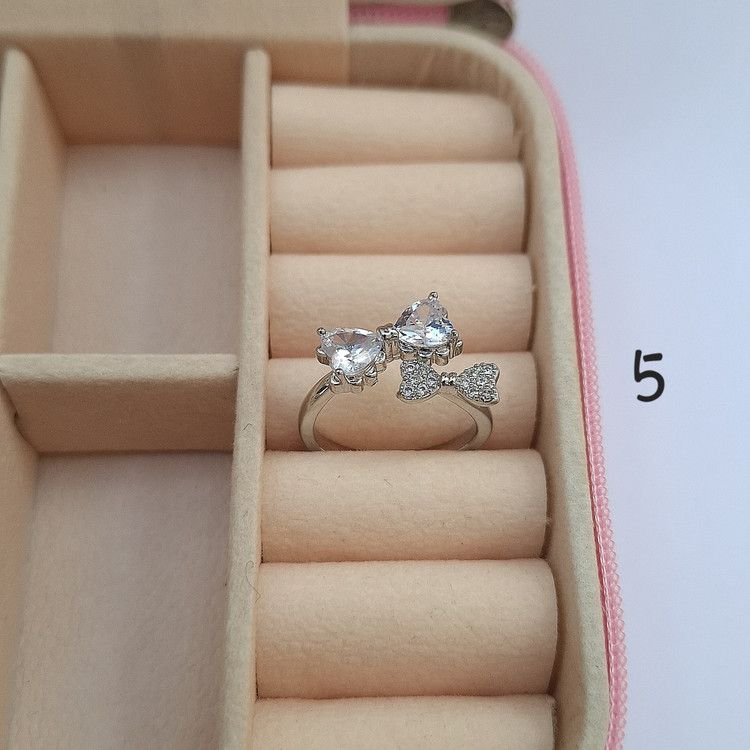 انگشتر جواهری فول نگین فری سایز طرح پاپیون