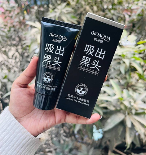 بلک ماسک بیوآکوا پاکسازی و از بین برنده جوش های سر سیاه صورت
